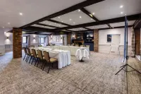 Stirrups Hotel