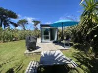 Ross Beach TOP 10 Holiday Park Hotels in Ross