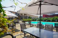 Hôtel Lindbergh - Rooftop Pools