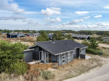 "Floria" - 1.4km from the Sea