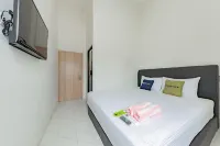 Urbanview Hotel la de Grizz Syariah Sampit by RedDoorz - WiFi