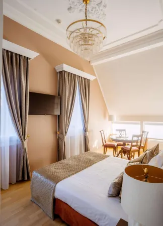 Grand Hotel Karel V