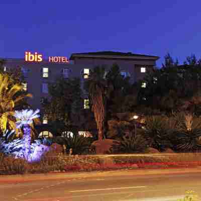 ibis Hyères Centre Hotel Exterior