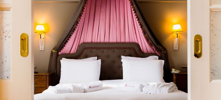 Mercure Moulins Centre Hôtel de Paris โรงแรมในอัลลีเยร์