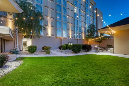 Best Western Plus Sparks-Reno Hotel Отели в г. Спаркс