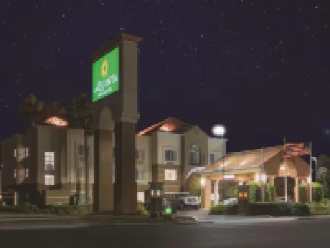 La Quinta Inn & Suites by Wyndham Fairfield - Napa Valley Hoteles en Fairfield