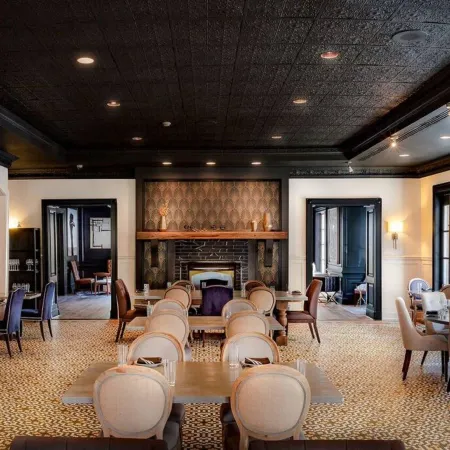 The Lindy Renaissance Charleston Hotel
