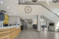 Quality Inn & Suites Roanoke - Fort Worth North Hotels in Northlake