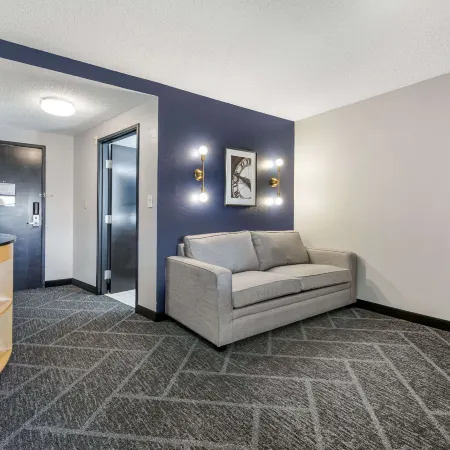 Cambria Hotel Minneapolis Maple Grove
