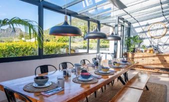 Hout & about Guest House