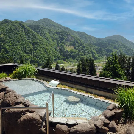 Echigoyuzawa Onsen Ichibousenri Onyuyado Nakaya Отели рядом с достопримечательностью «Горнолыжный курорт Иваппара»