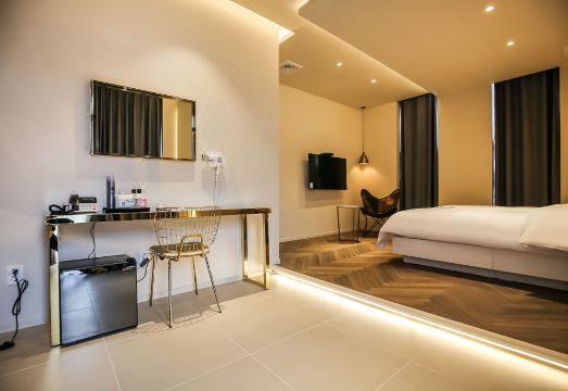 금산 THE 숲 무인호텔