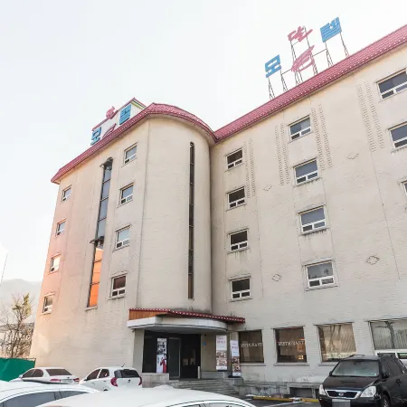 Namyangju Dal Отели рядом с достопримечательностью «Музей Моран»