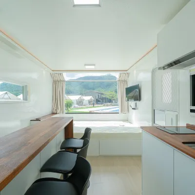 Pocheon the Seven Glamping Caravan Отели рядом с достопримечательностью «Парк Кунтан»