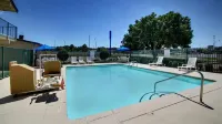 Rodeway Inn Fort Smith I-40 - Pool