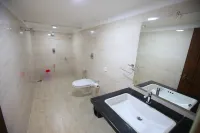 Hotel Golden Gateway Hotels in Vellore
