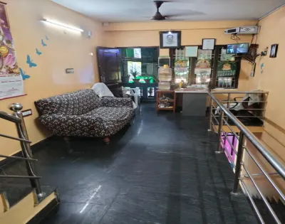 Sri Krishna Guest House Hotels in 