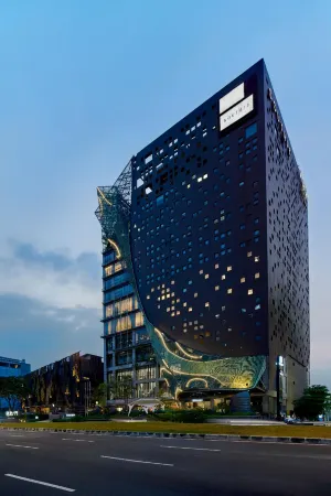 VIVERE Hotel, ARTOTEL Curated Gading Serpong