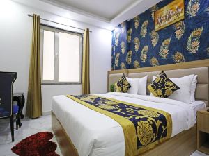 Hotel Decent Suites - Delhi Airport