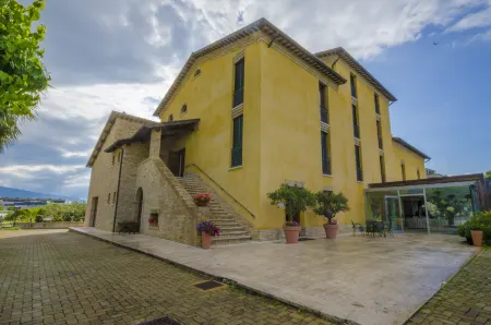 Country House Corte Del Sole Отели в г. Чивителла-дель-Тронто