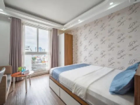 Cozrum Homes - Sonata Residence Hotels near Saigon Exhibition and Convention Center (SECC)