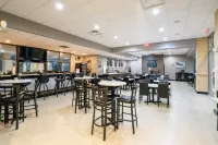 Holiday Inn 默夫里斯伯勒 - 早餐