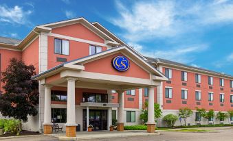 Quality Inn & Suites South