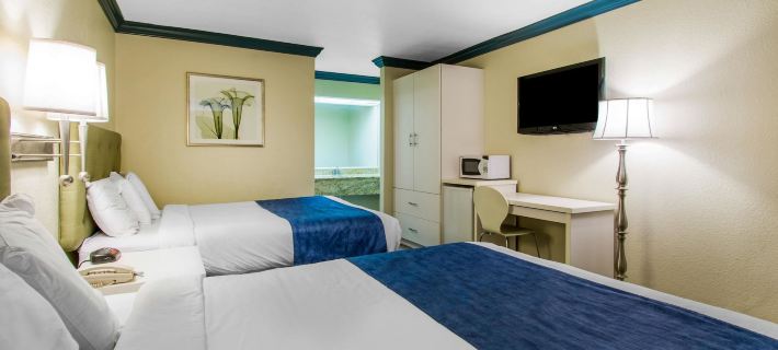 Quality Inn Clermont West Kissimmee Hotels in Four Corners