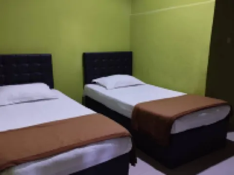 Hotel O Homestay Citra Hotels in Kadia