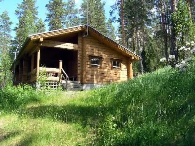 Lomakuikka Hotel dekat Kuorejärvi lean-to
