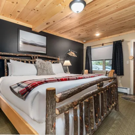The Alpine Lodge