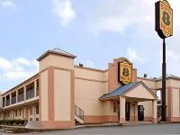 Super 8 by Wyndham Indianapolis/Southport Rd - Motels