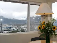 Breeze Inn Hotel - Merinäköala