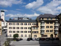 Hotel Goldener Löwe Hotels in Ebbs