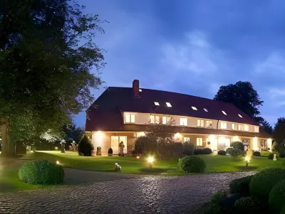 Romantik Hotel Friederikenhof Hotel Restaurant & Spa Hotels in Labenz