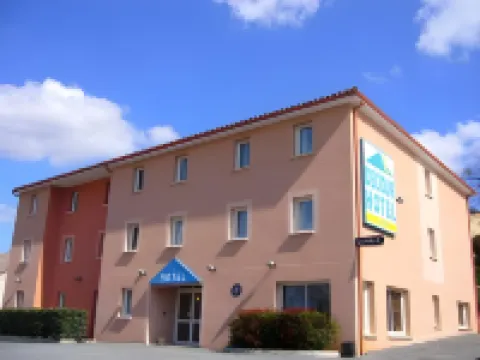 Brit Hotel Essentiel Cahors Nord Hotels in Lot