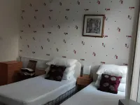Oakwell Guest House