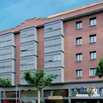 Hostal Lami Hotel Exterior
