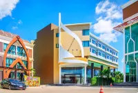 Srilamduan Hotel Hotels in der Nähe von Sisaket Technical College