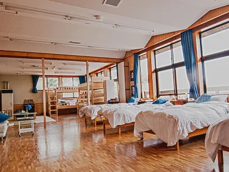 Hoshinoshita Guesthouse Отели в г. Манива