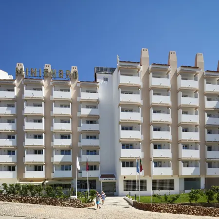 Cheerfulway Minichoro Apartamentos Отели рядом с достопримечательностью «Монтешору»