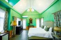 Baroque Boutique Resort Hotel di Ranong
