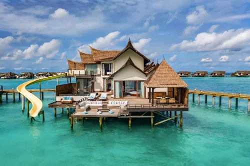 Ozen Reserve Bolifushi - Luxury All Inclusive Hotels in Ithaafushi
