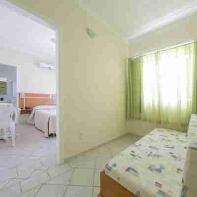 Bombinhas Praia Apart Hotel - Unidade Rua Corrupião Rooms
