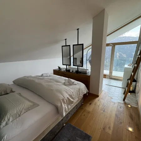 Skyline Retreat