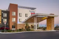 Holiday Inn Express & Suites San Antonio - Brooks City Base Các khách sạn ở San Antonio