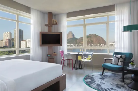 YOO2 RIO DE JANEIRO, TAPESTRY COLLECTION BY HILTON