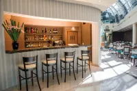 Super 8 by Wyndham Grayville Hotel di New Harmony
