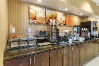 Comfort Inn Albert Lea at Trails Travel Center - breakfast