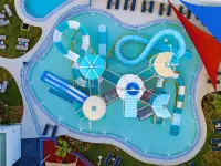 Atlantica Aqua Blue - شاطئ